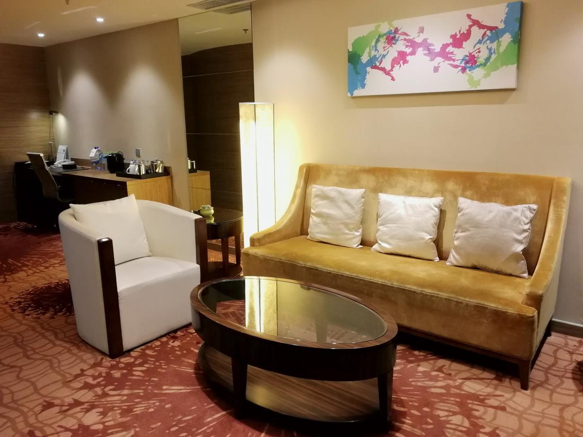 Four Points By Sheraton Tai'An Tai'an  Extérieur photo