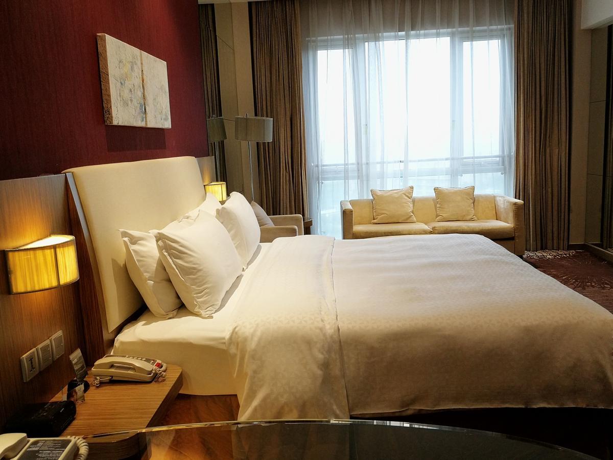 Four Points By Sheraton Tai'An Tai'an  Extérieur photo