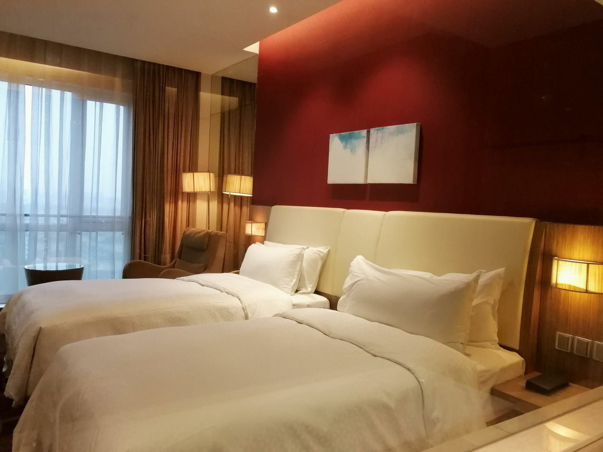 Four Points By Sheraton Tai'An Tai'an  Extérieur photo